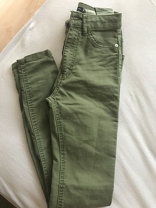 Pull and Bear Pantolon