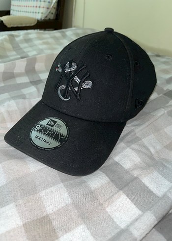 New Era Siyah Şapka