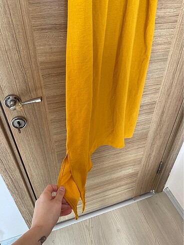 m Beden sarı Renk Halter yaka elbise