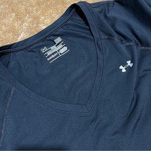 Sporcu tişörtü orijinal under armour