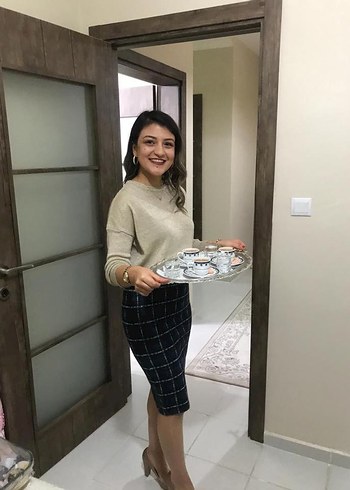 Gri Düğmeli Boğazlı Kadın Ofis Kıyafeti - Görsel 3