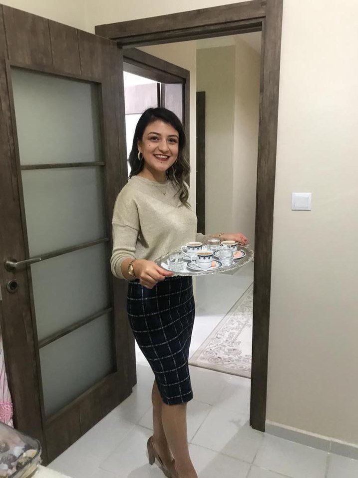 Gri Düğmeli Boğazlı Kadın Ofis Kıyafeti - Görsel 3