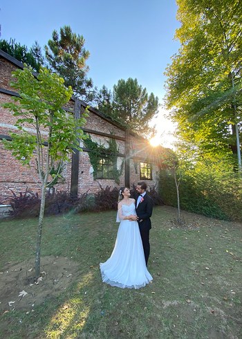 Sadece bir kere dış çekimde giyildi kuru temizlemesi yapıldı. - Görsel 4