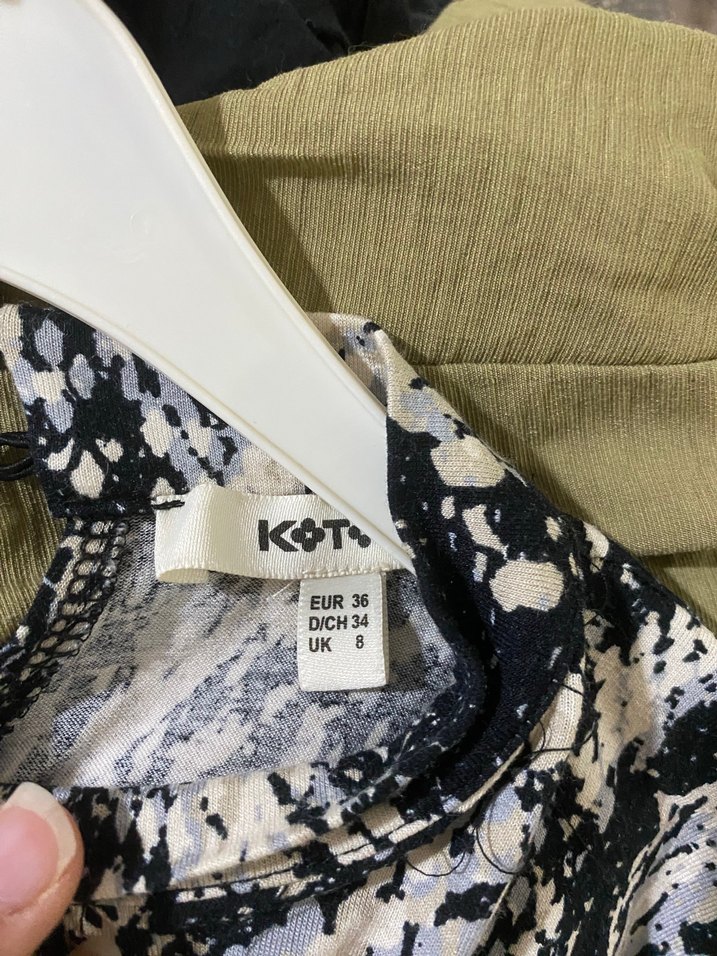 Koton Yılan Desenli Siyah Midi Elbise - Görsel 3