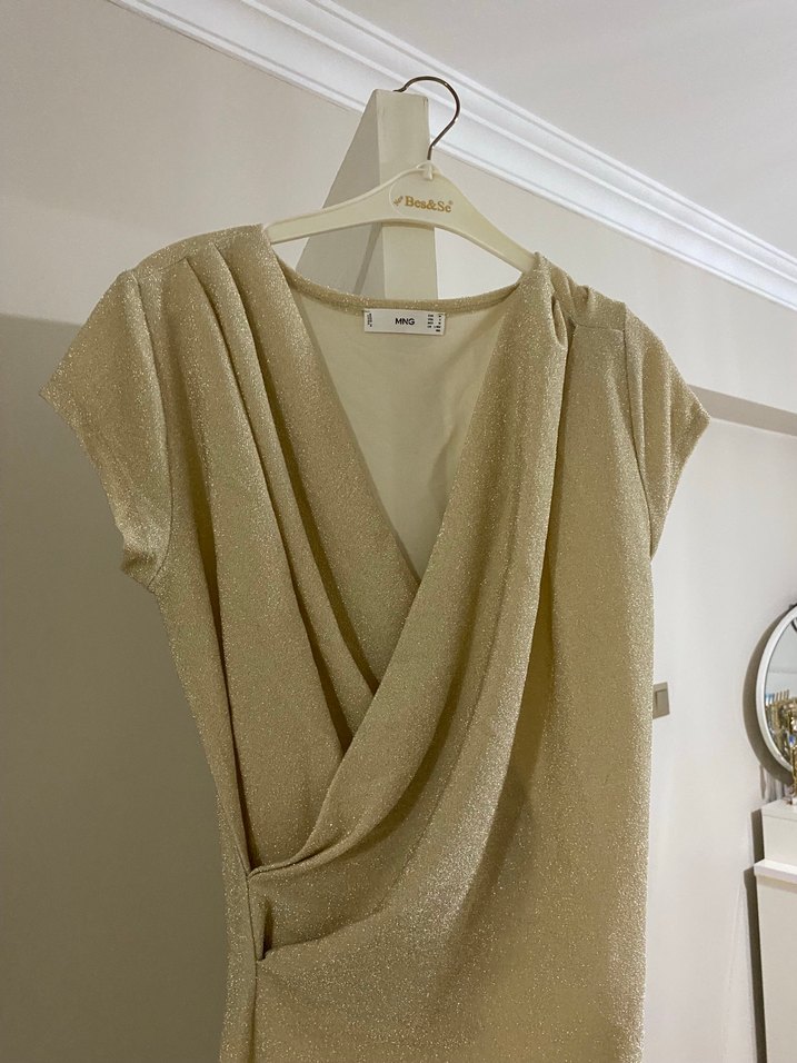 Mango Bej Drapeli Midi V Yaka Elbise - Görsel 3