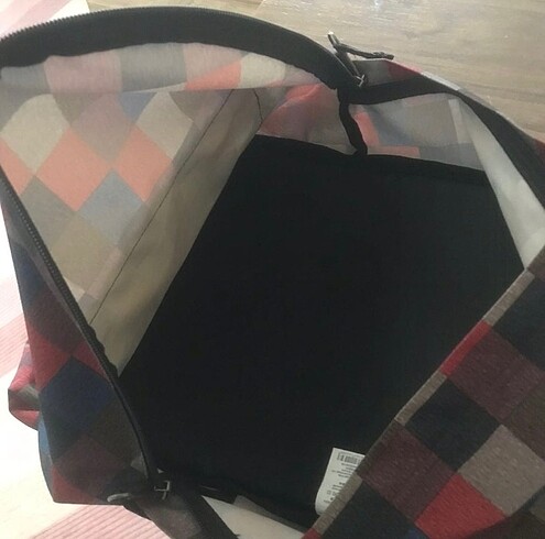 Beden eastpak sırt çantası