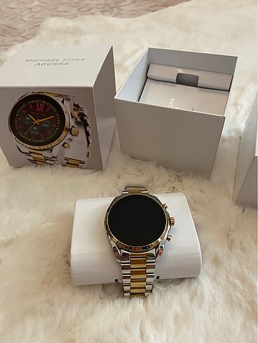 Michael Kors akıllı saat
