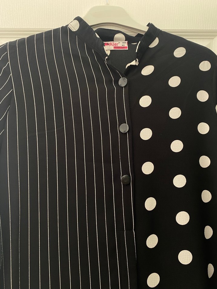 Düğmeli Siyah Uzun Hamile Bluzu - Görsel 2