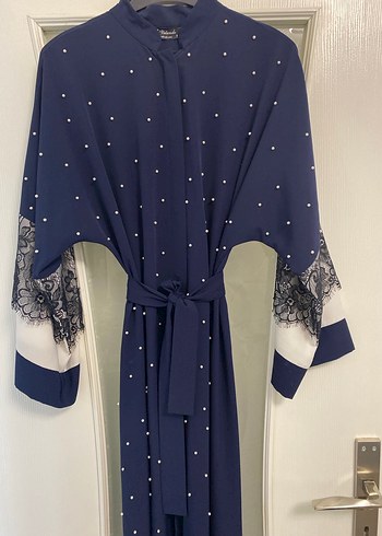 Boncuk İşlemeli Lacivert Uzun Elbise - Görsel 4