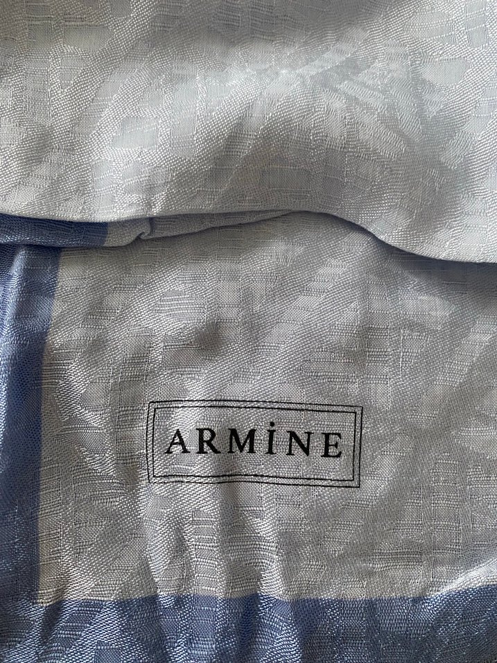 Gri Kadın Drapeli Şal - Görsel 3