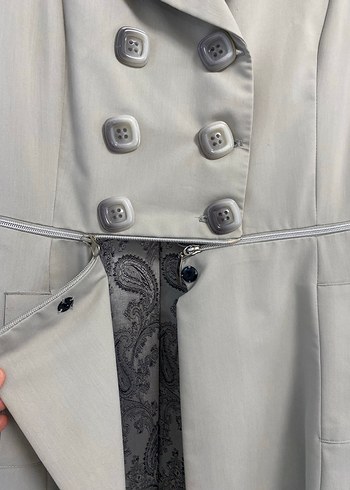 Düğmeli Bej Uzun Kadın Kaban - Görsel 3