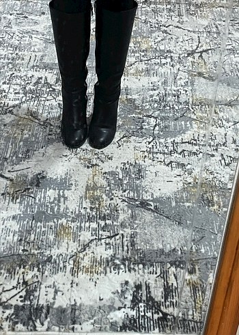 Siyah Deri Diz Üstü Topuklu Kadın Çizme - Görsel 6