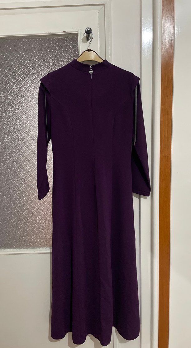 Uzun Mor Tesettür elbise - Görsel 3