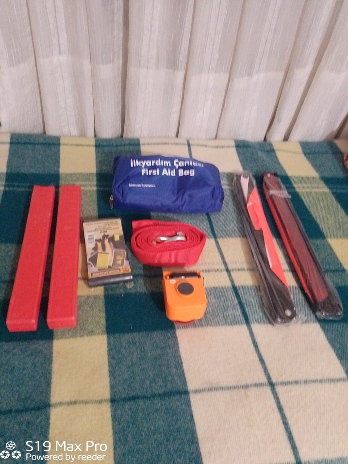 Çocuklar için Renkli İlk Yardım Seti Velcro'lu - Görsel 5