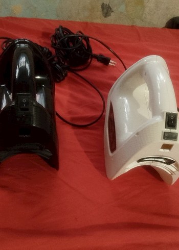 Beyaz ve Siyah Elektrikli Süpürge Gövdeleri - Görsel 5