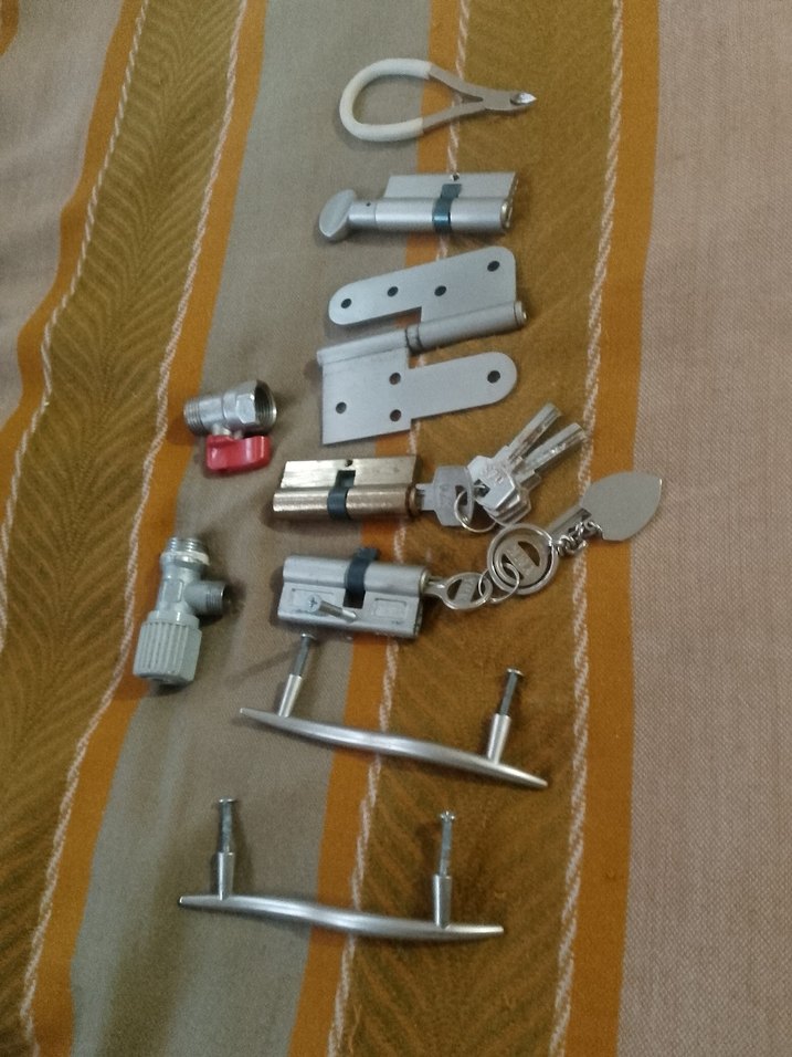 Gri Model Kit Parçaları Seti  hepsi 850 TL — görsel 2/5