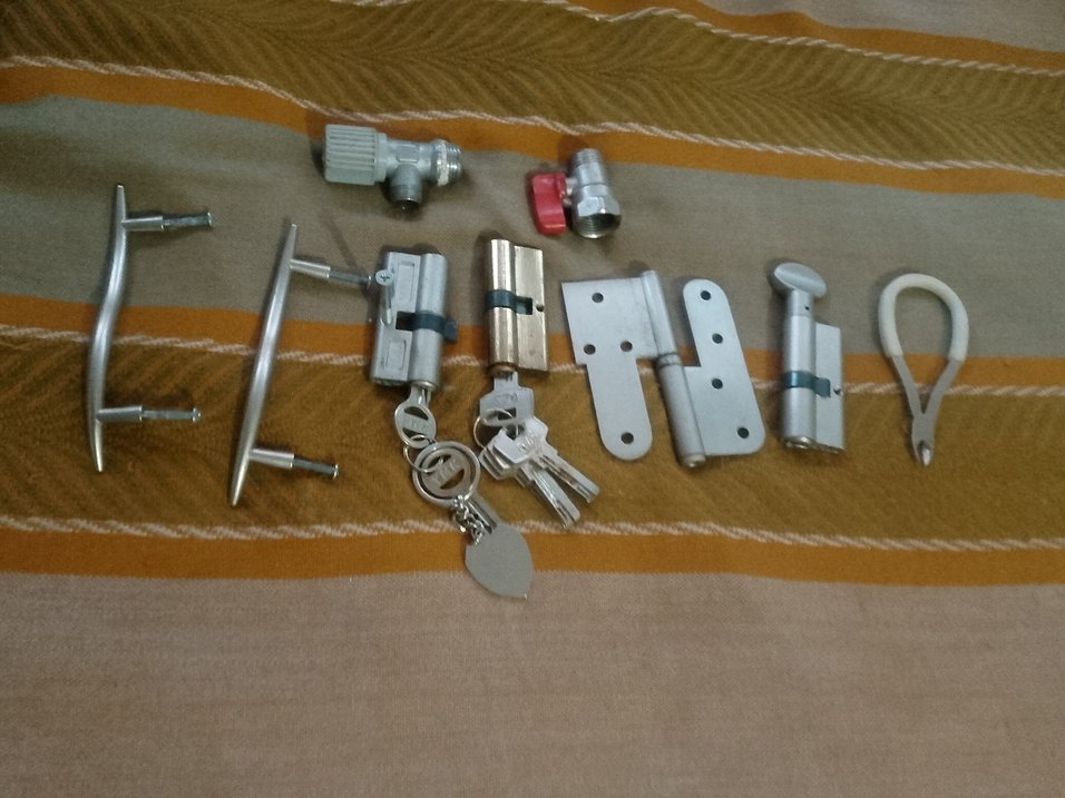 Gri Model Kit Parçaları Seti  hepsi 850 TL — görsel 3/5
