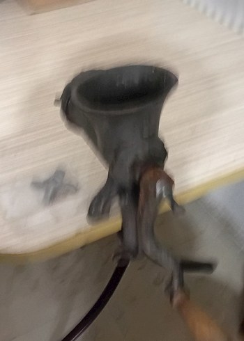 Kahverengi Metal Kıyma Makinesi - Görsel 4