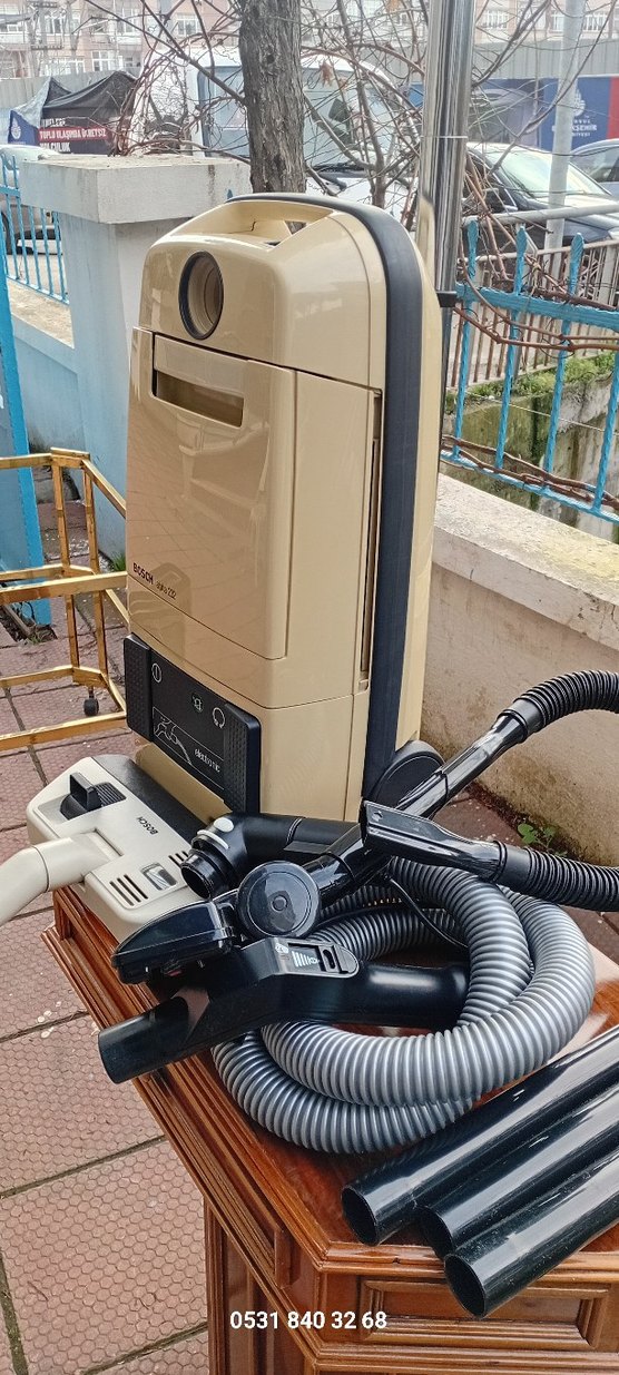 Camel Renkli Bosch Elektrikli Süpürge - Görsel 5