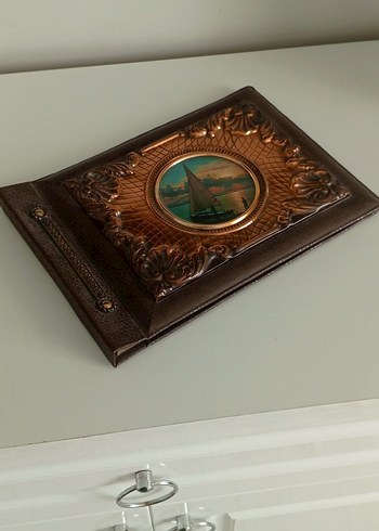 Resim Albümü
Kahverengi Kabartmalı Deniz Temalı - Görsel 9