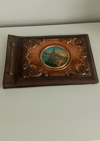 Resim Albümü
Kahverengi Kabartmalı Deniz Temalı - Görsel 6