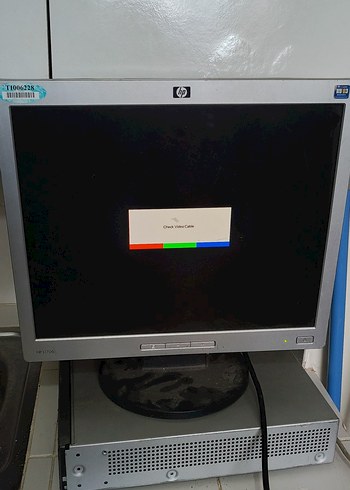 Gri HP Monitör - Görsel 4