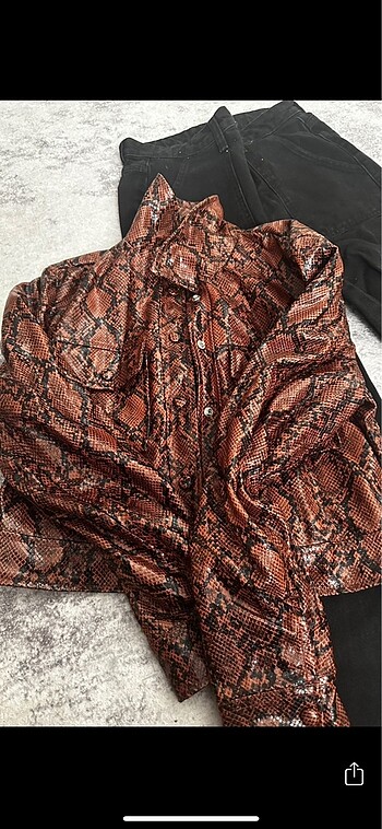 Bershka Bershka leopar desenli ceket