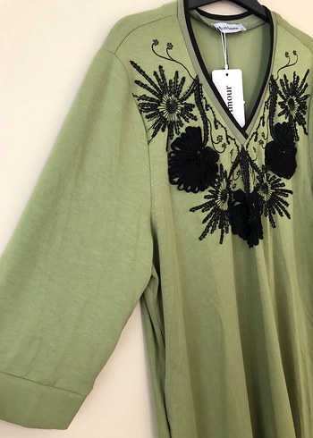 Büyük Beden Nakışlı Elbise - Görsel 4