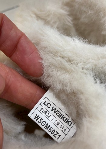 Kızlar için Kürklü Bej Sıcak Terlik - Görsel 3