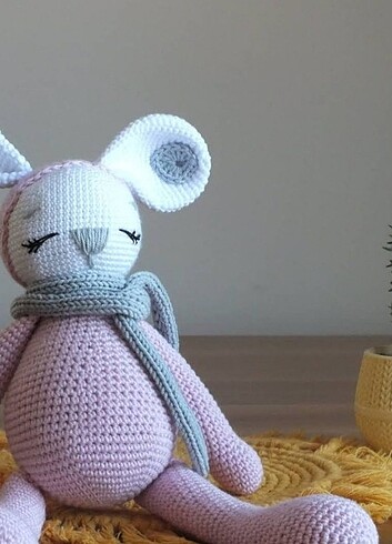 Beden Uykucu Tavşan Amigurumi El Yapımı Oyuncak