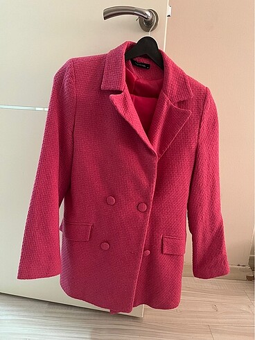 Pembe tüvit blazer