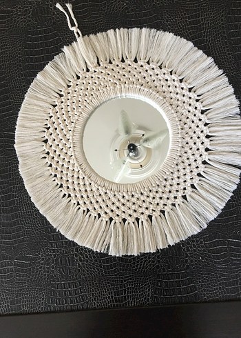 Makrome duvar aynası