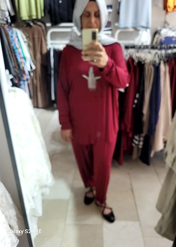 Bordo ve laciver penye takim
