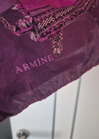 Armine ipek eşarp - Görsel 4