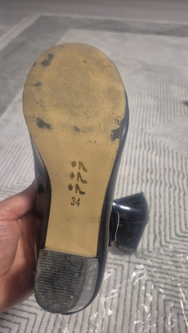 Kız Çocuk Siyah Rugan Topuklu ayakkabı - Görsel 3