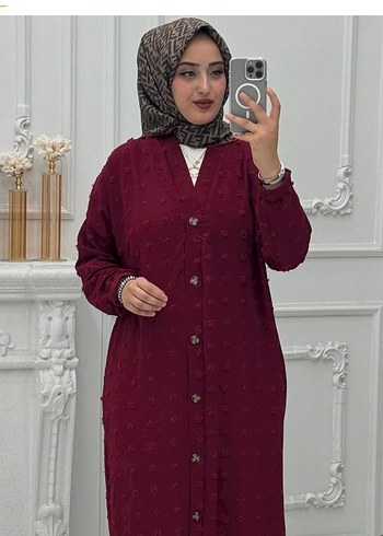 Bordo Nakışlı Uzun Düğmeli Tesettür Tunik