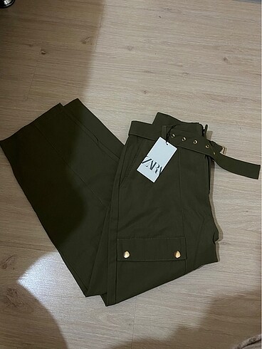 ZARA KEMERLİ KARGO PANTOLON