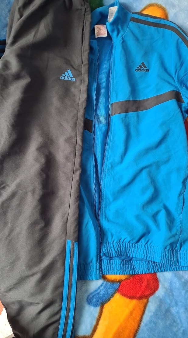 Adidas geniş gesim eşofman takım - Görsel 3