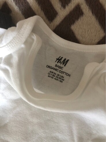 Yenidoğan Beden çeşitli Renk 4?lü h&m kısa kollu body (1-2 ay)