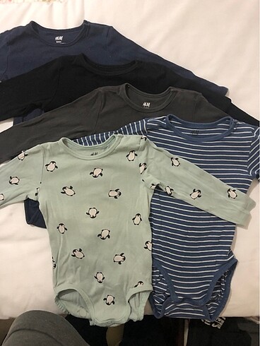 5 adet h&m uzun kollu body (12-18 ay)