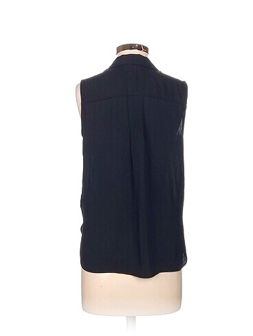 36 Beden Koton Bluz %70 İndirimli.