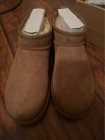40 Beden kahverengi Renk Ugg ultra mini