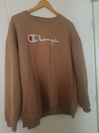 Champion Sweatshirt