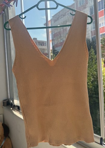 Bej V Yaka Örgü Kadın Atlet