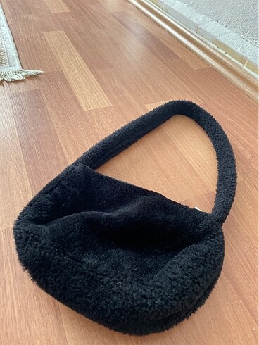 Beden Peluş çanta