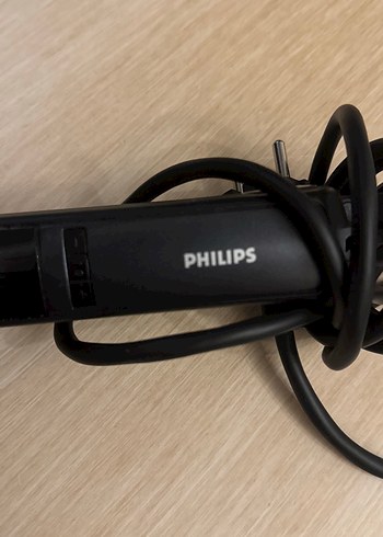  Beden Philips Siyah Saç Düzleştirici