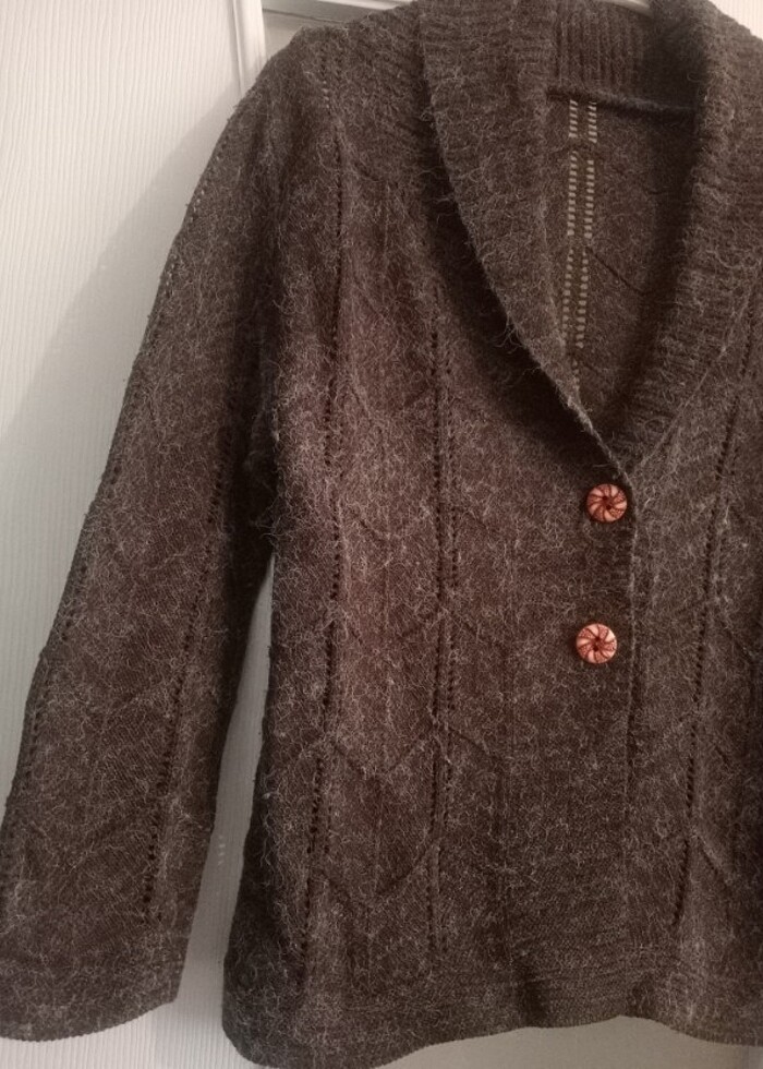 Kahverengi yün hırka  - Görsel 3