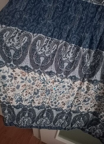 Yazlık ince askılı elbise - Görsel 5