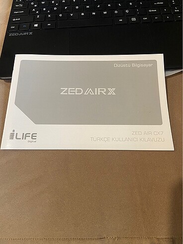 Beden Renk Laptop (İ-life. Zedairx)
