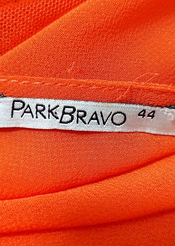 Park Bravo Nakışlı, V Yakalı, Salaş Bluz nar çiçeği rengi